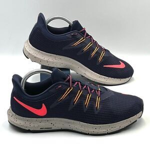 Nike Quest SE Womens Running Sneakers - Size: 9.5